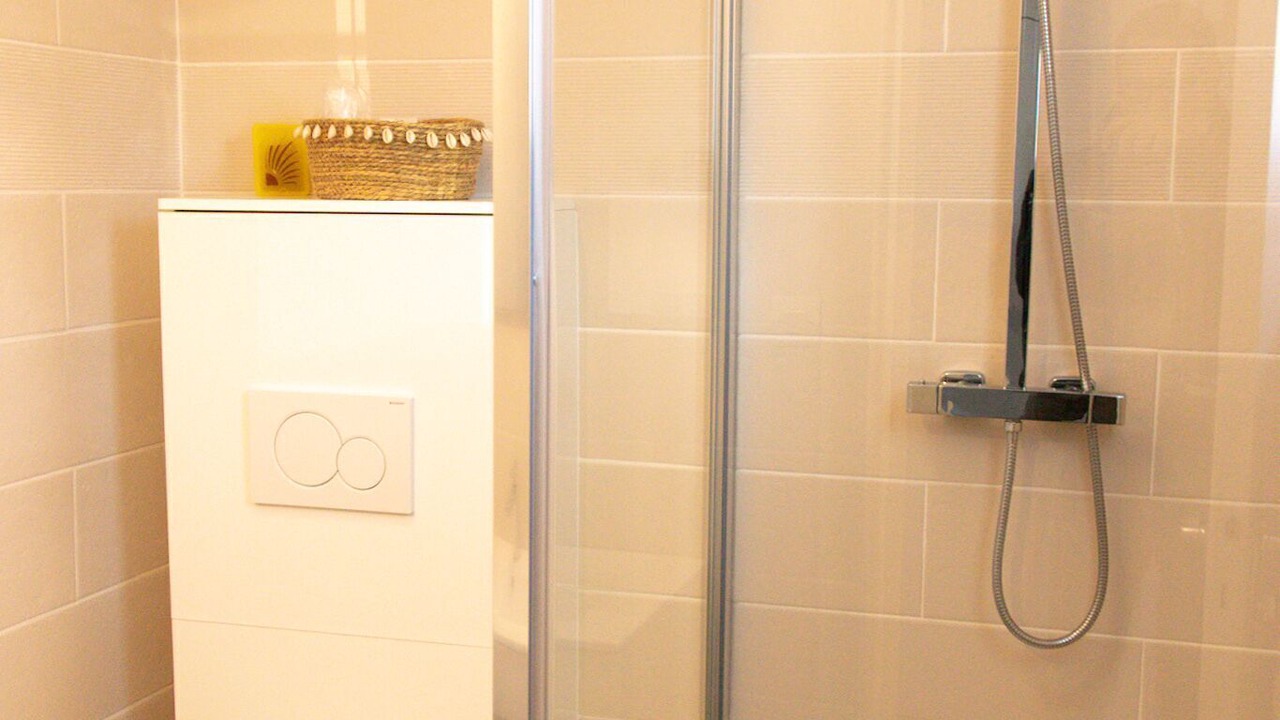 Photo of Bathroom in Fiennes
