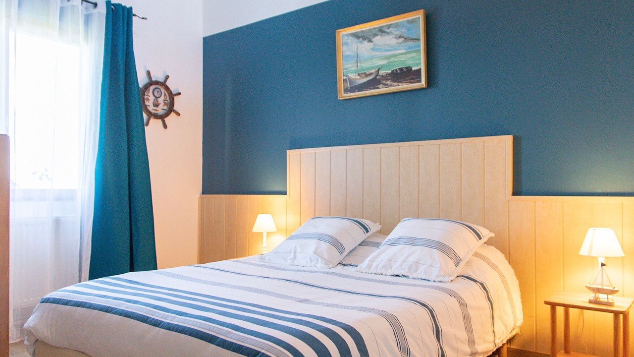Photo of Bedroom in Fiennes