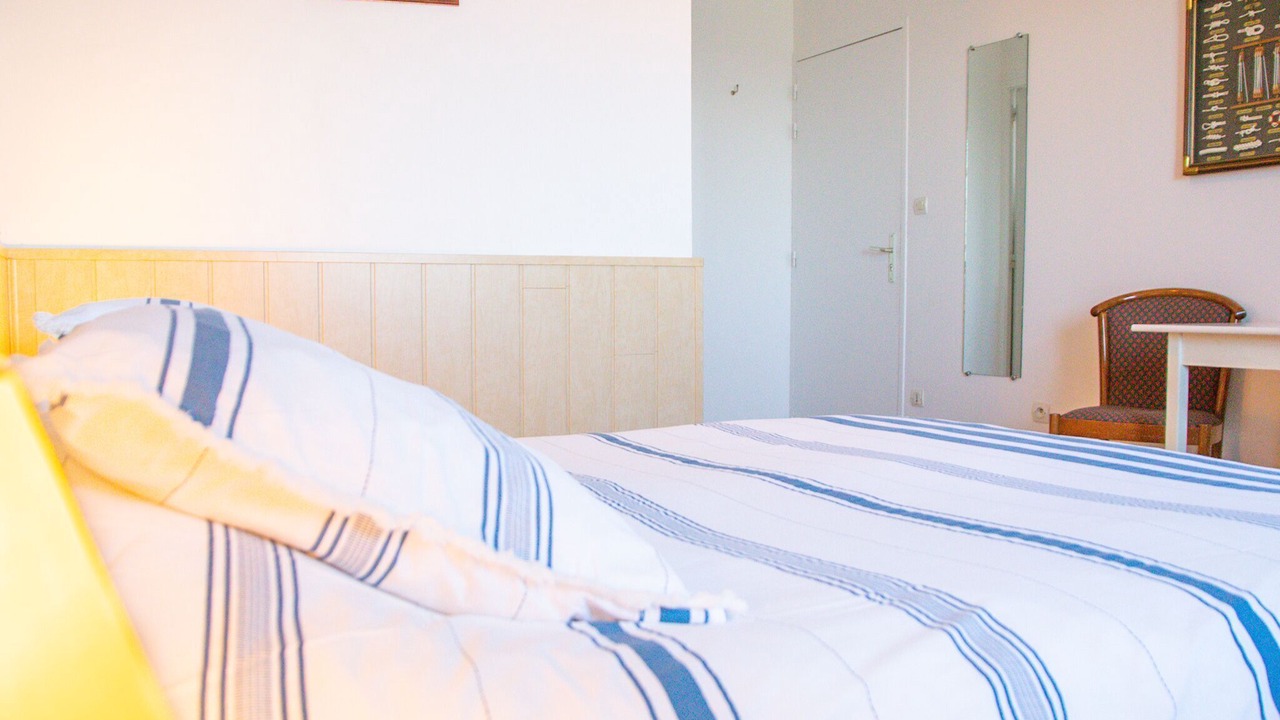 Photo of Bedroom in Caffiers