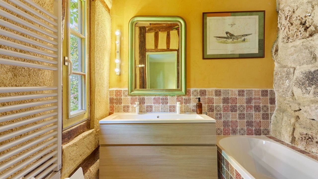 Photo of Bathroom in Vatteville La Rue