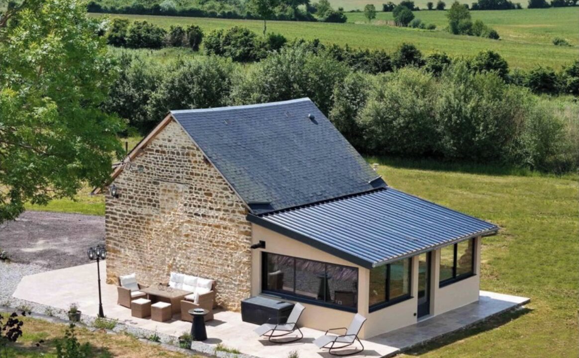 Photo of Outdoor in Le Menil-Vicomte