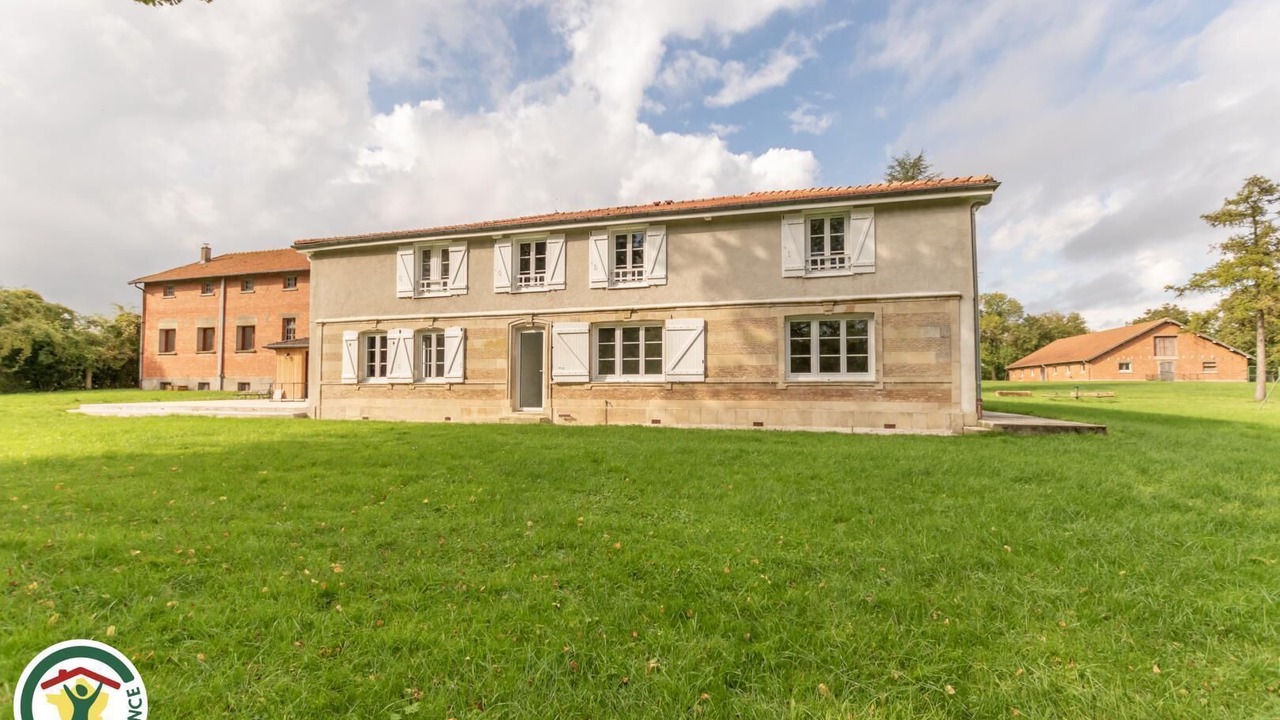 Photo of Outdoor in La Chapelle-Felcourt