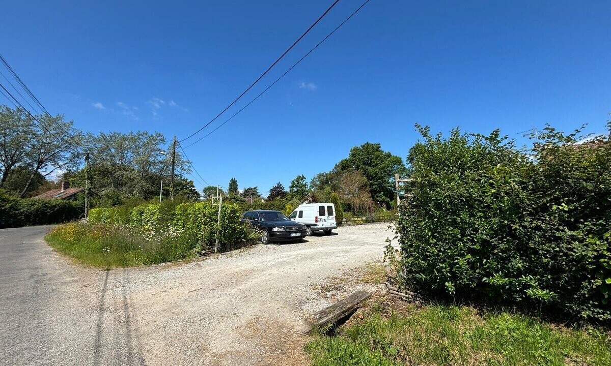 Photo of Outdoor in Auguaise