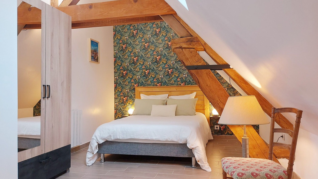 Photo of Bedroom in Umpeau