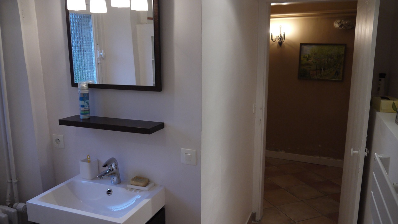Photo of Bathroom in Jumeauville
