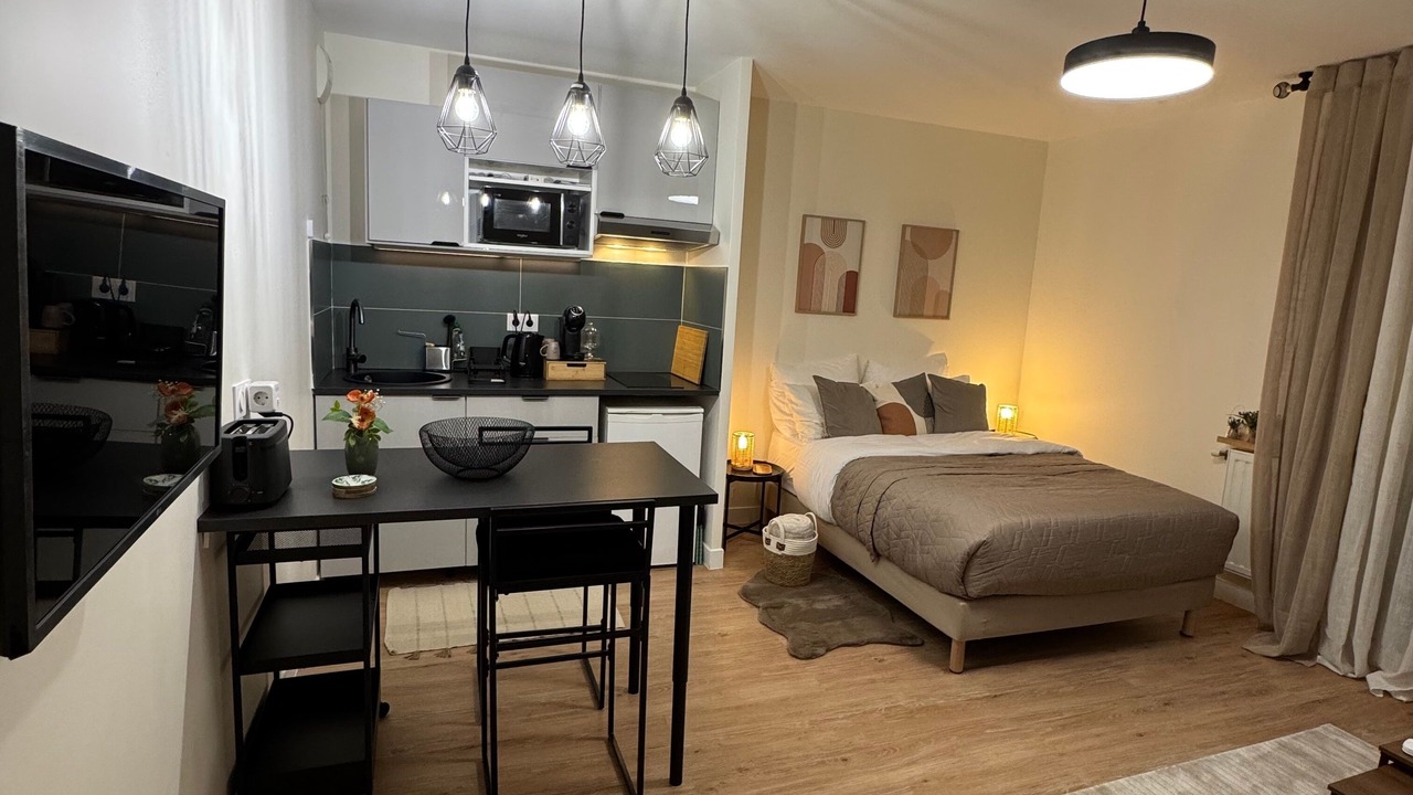 Photo of Bedroom in Bobigny
