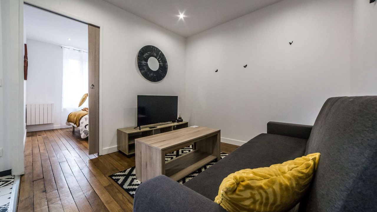 Photo of Livingroom in Charleville-Mezieres
