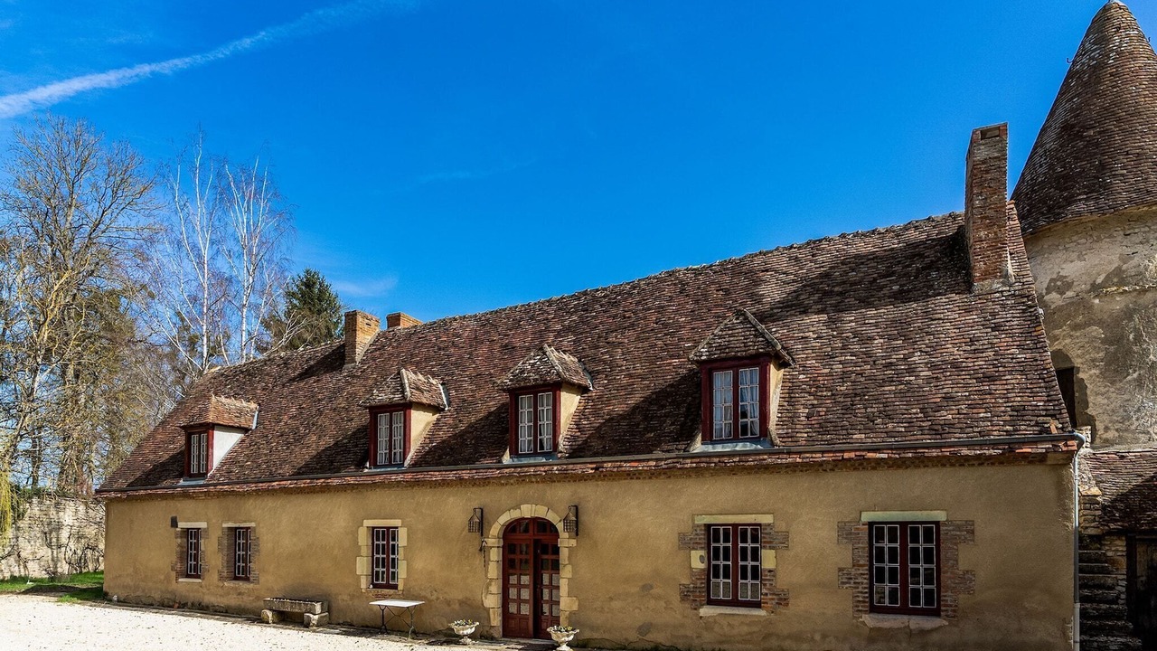 Photo of Outdoor in Le Veurdre