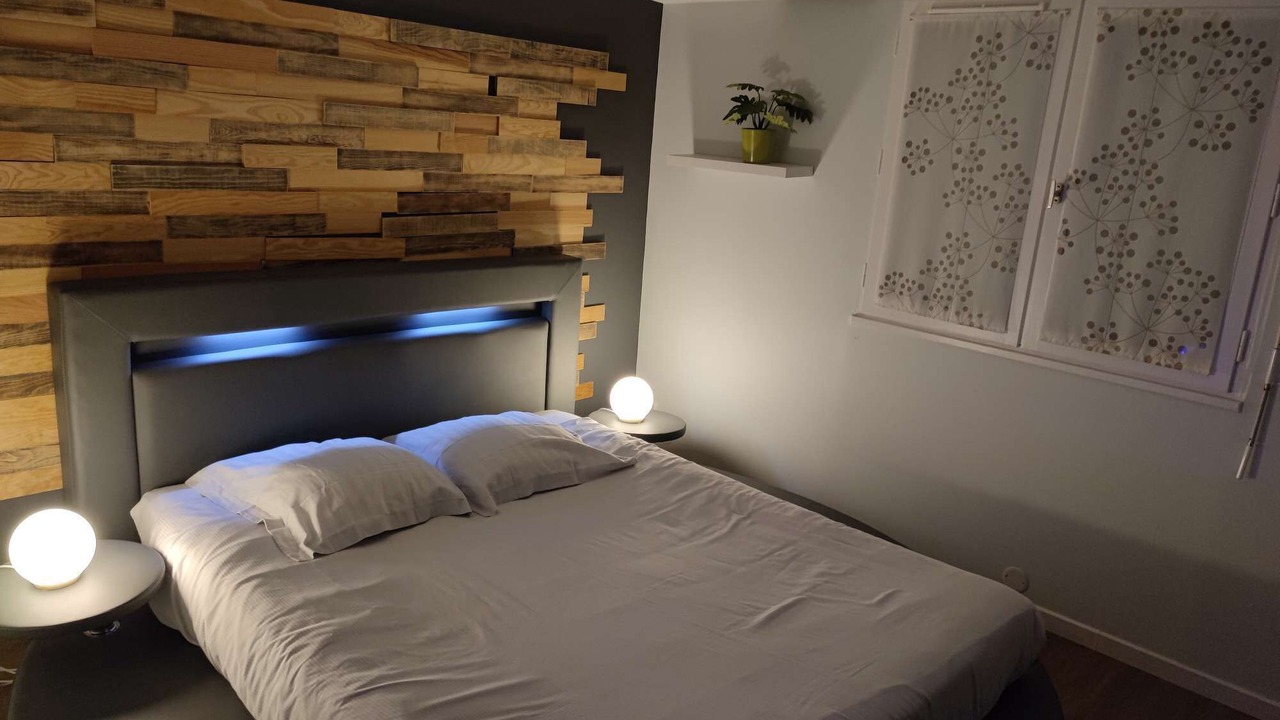 Photo of Bedroom in Criquebeuf-sur-Seine