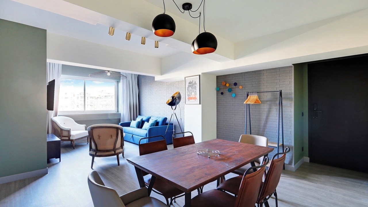 Photo of Livingroom in Combat