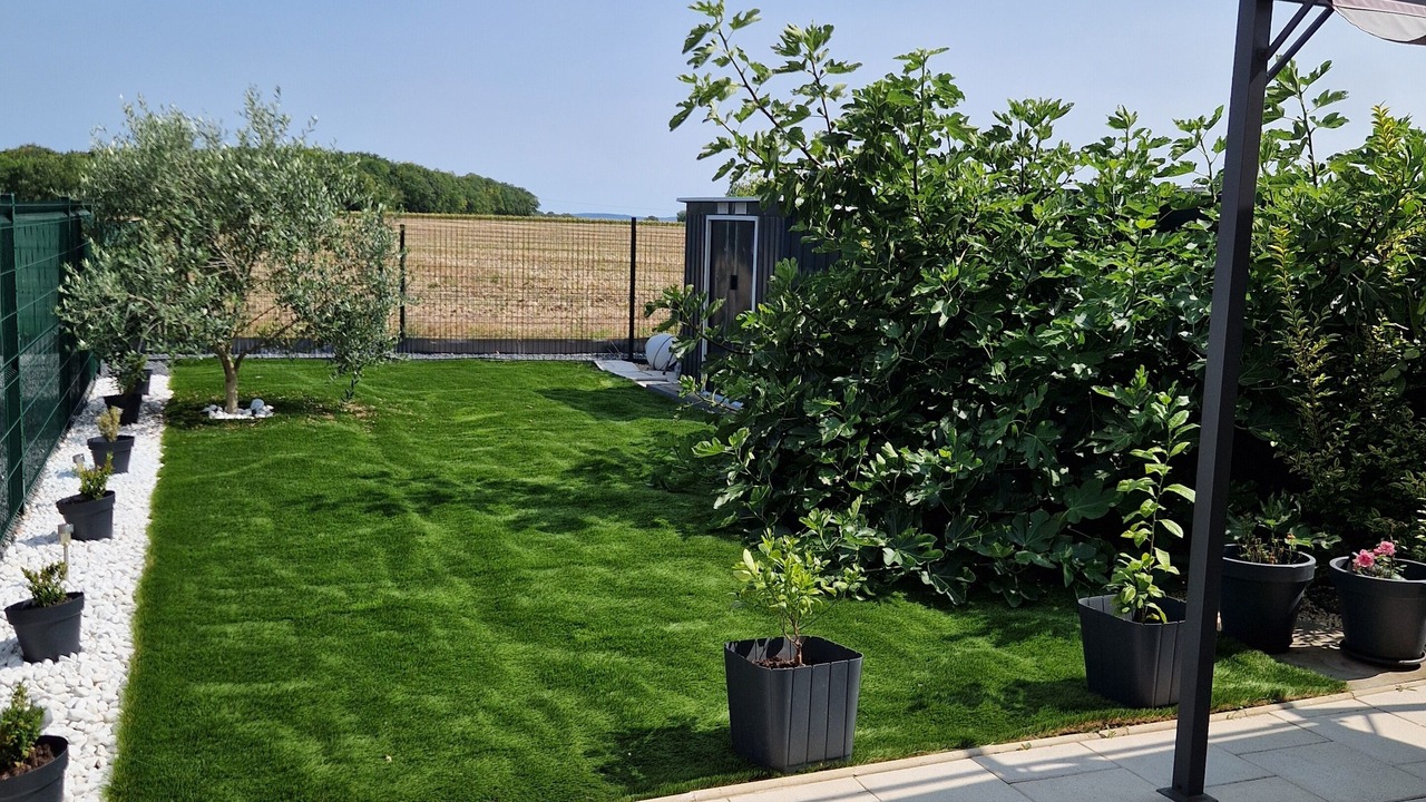 Photo of Outdoor in Cambronne-les-Clermont