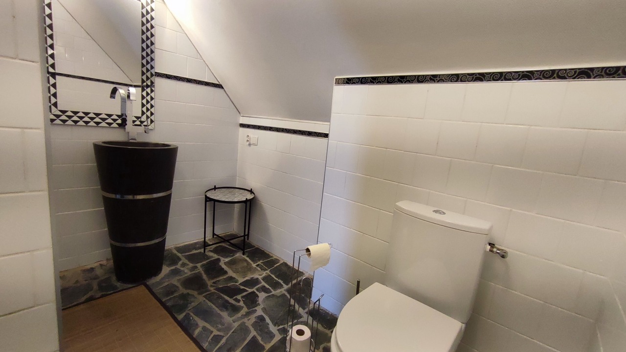 Photo of Bathroom in Monterolier