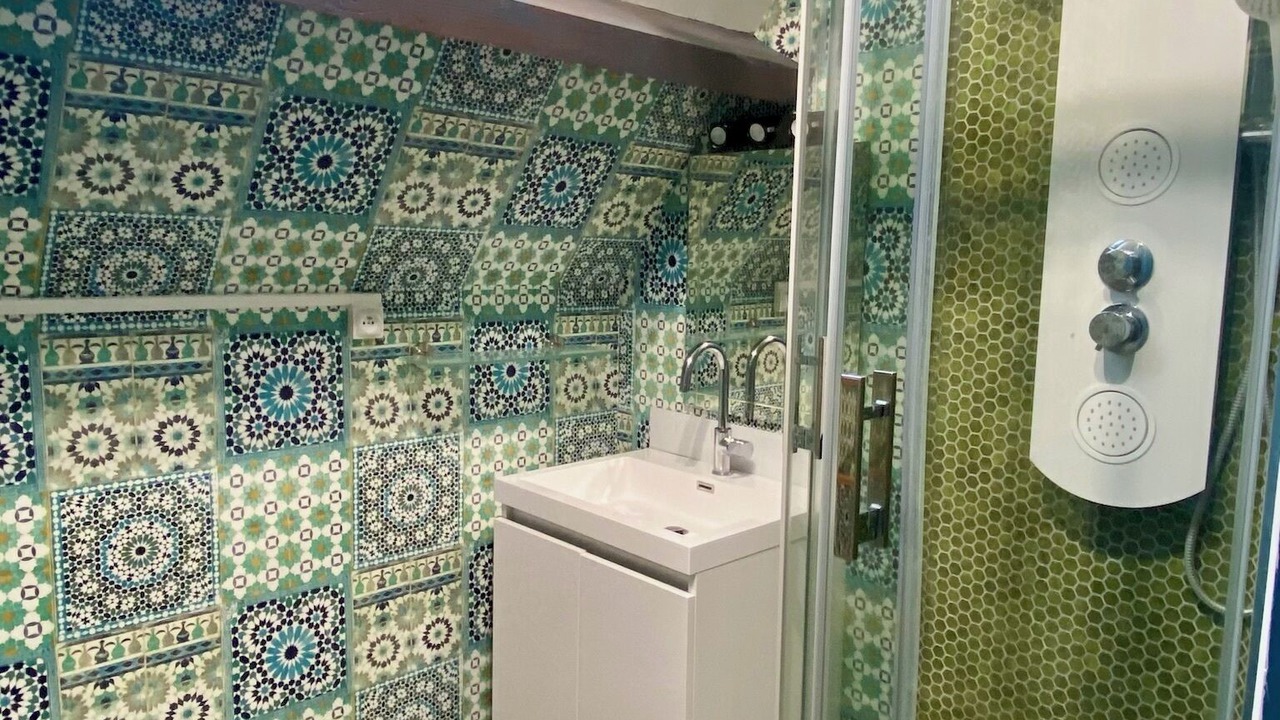 Photo of Bathroom in Saint-Josse