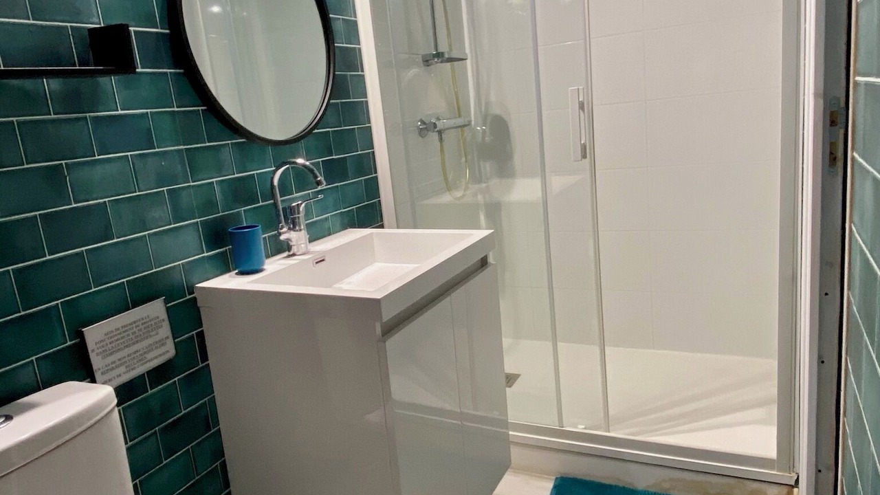 Photo of Bathroom in Saint-Josse