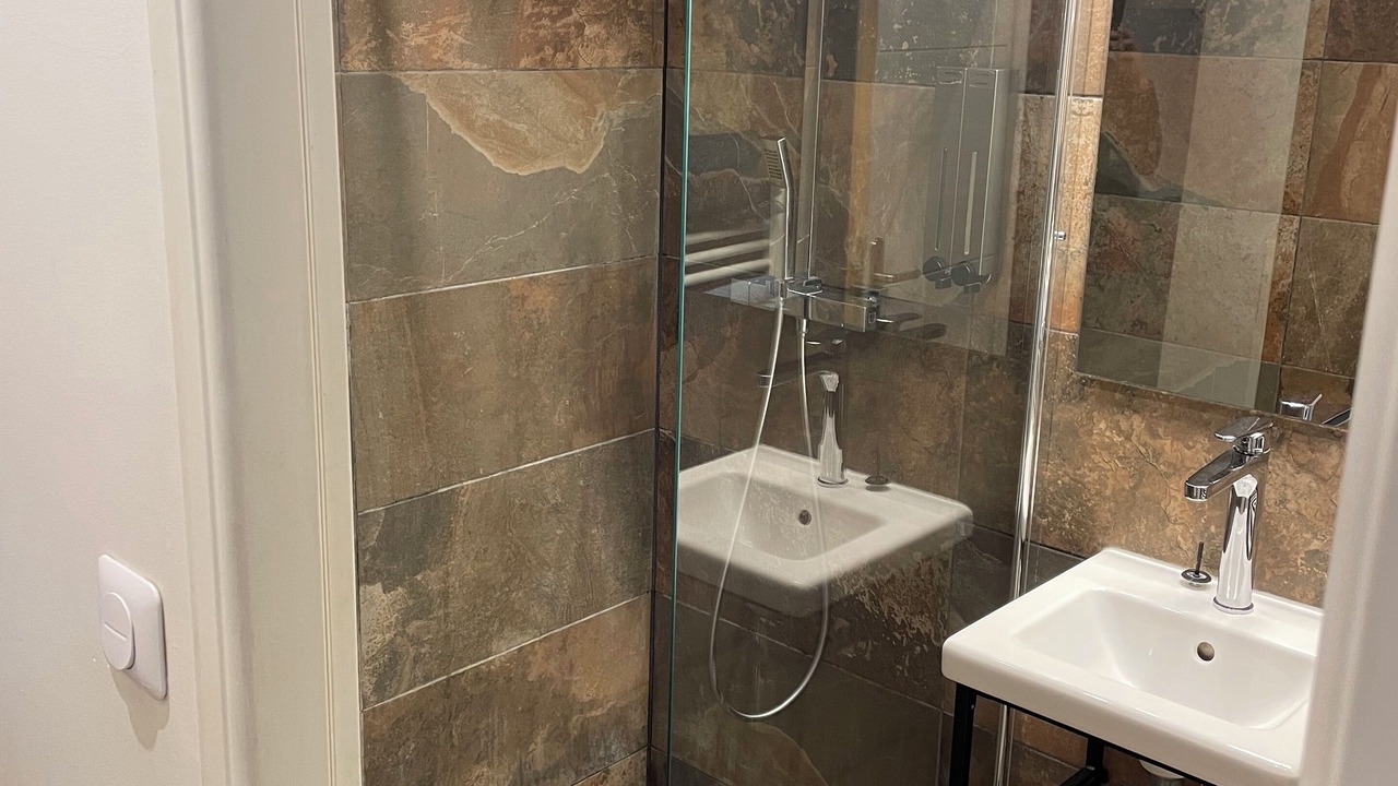 Photo of Bathroom in Quartier Vieux Marche-Cathedrale