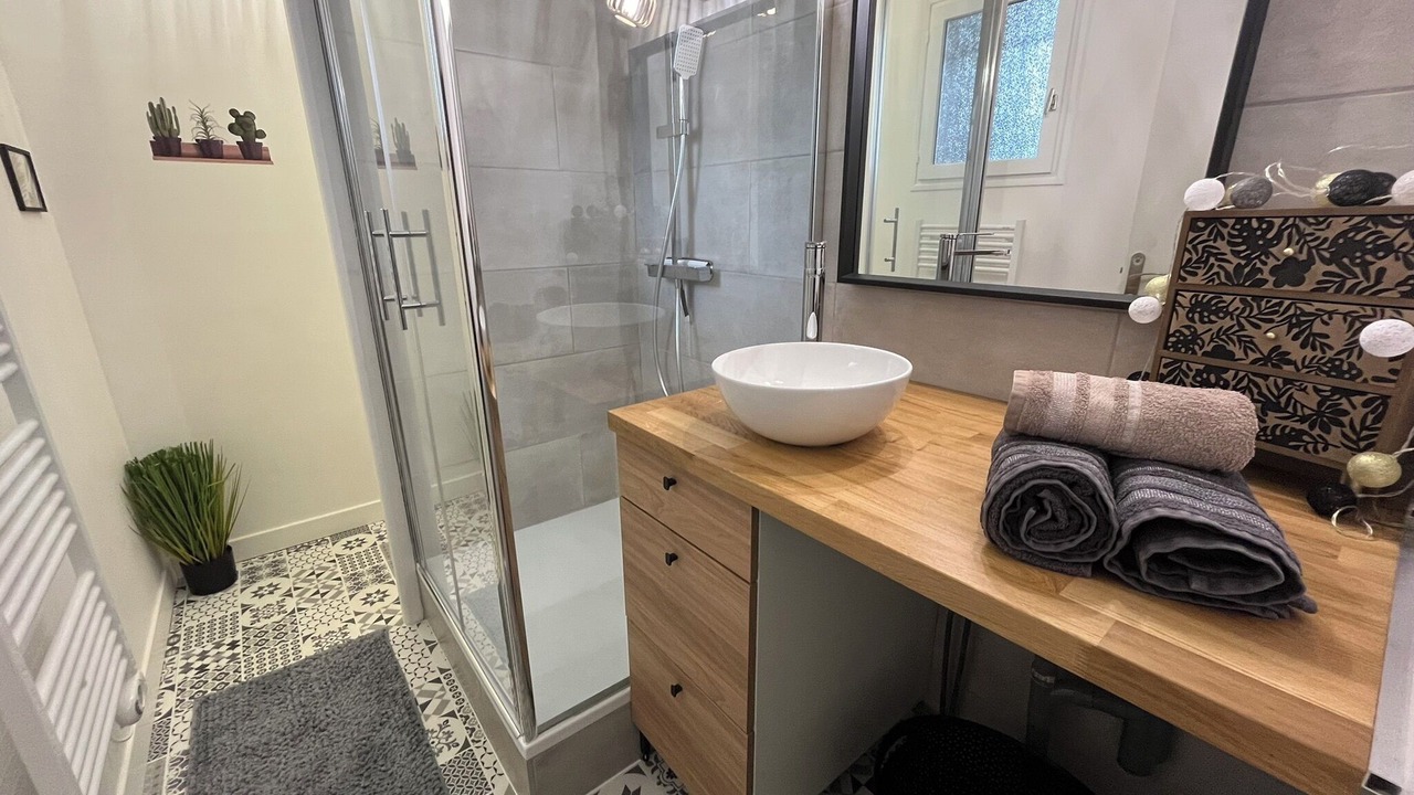 Photo of Bathroom in Crecy-en-Brie
