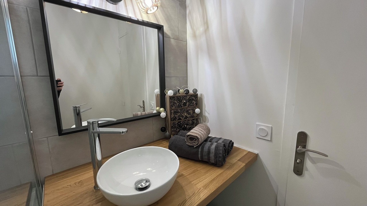 Photo of Bathroom in Crecy-en-Brie