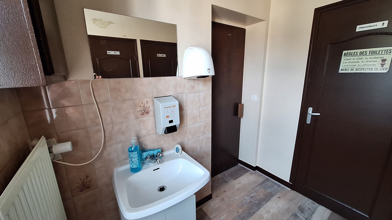 Photo of Bathroom in Saint-Brisson-sur-Loire