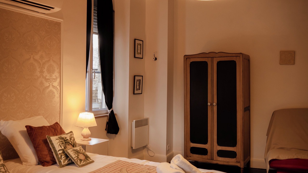 Photo of Bedroom in Saint-Saturnin-sur-Loire