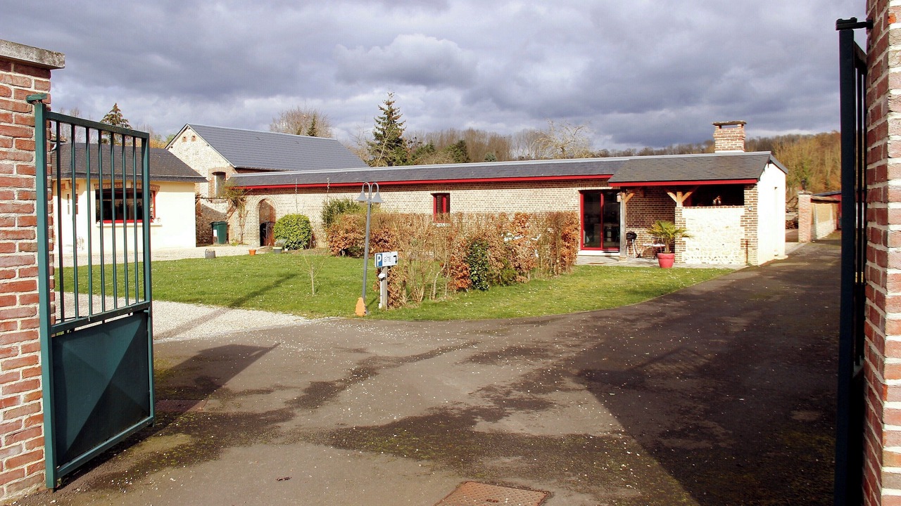 Photo of Outdoor in Acquigny