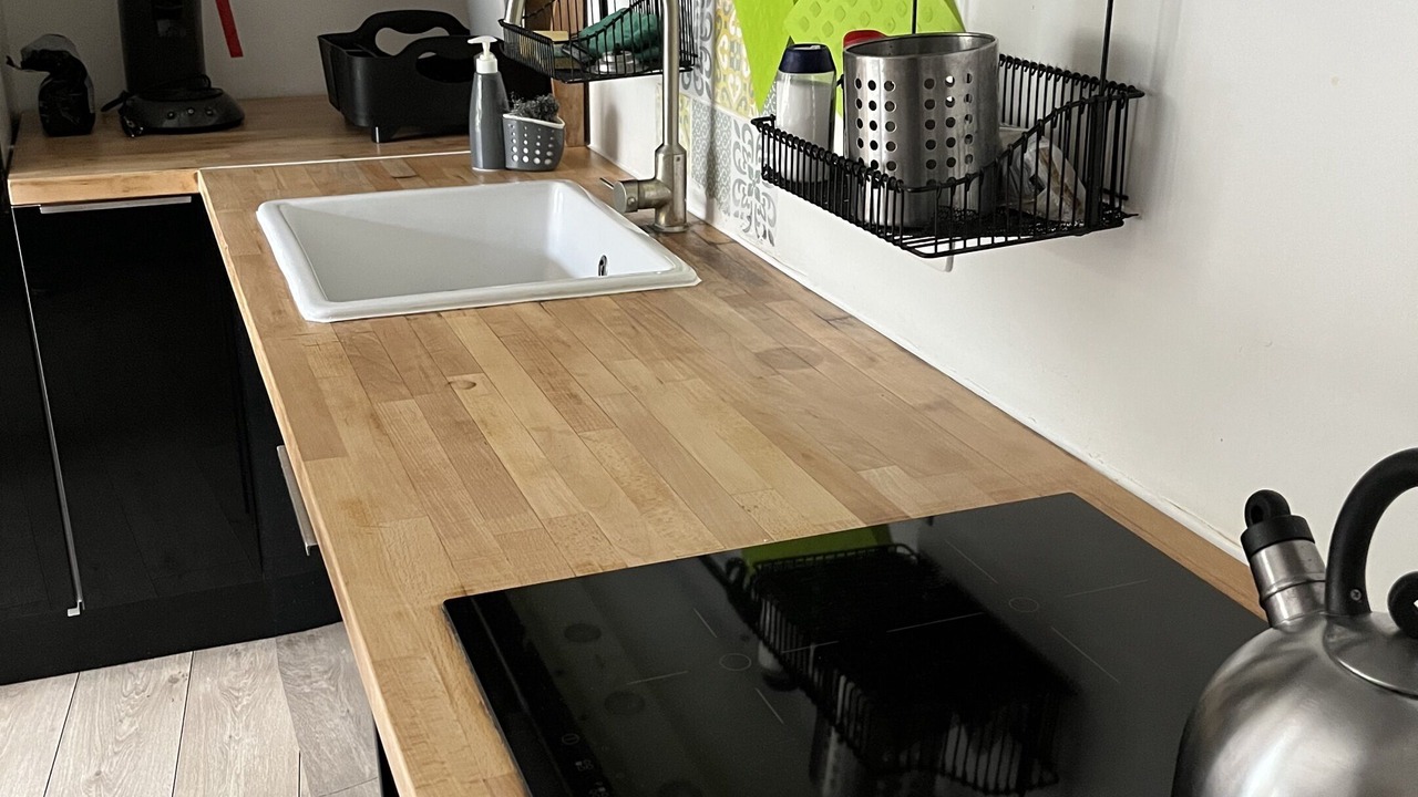 Photo of Kitchen in Stains