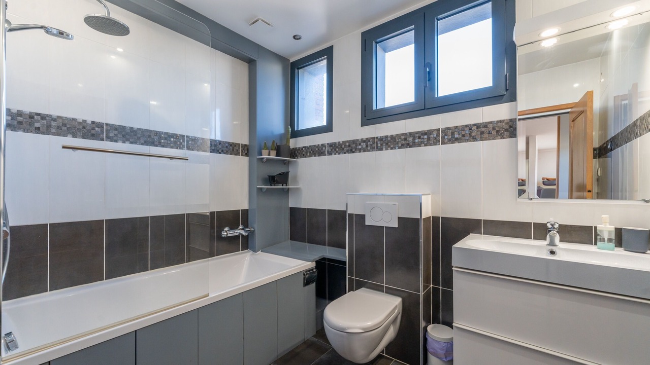 Photo of Bathroom in Argenteuil