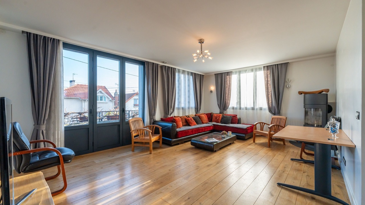 Photo of Livingroom in Argenteuil