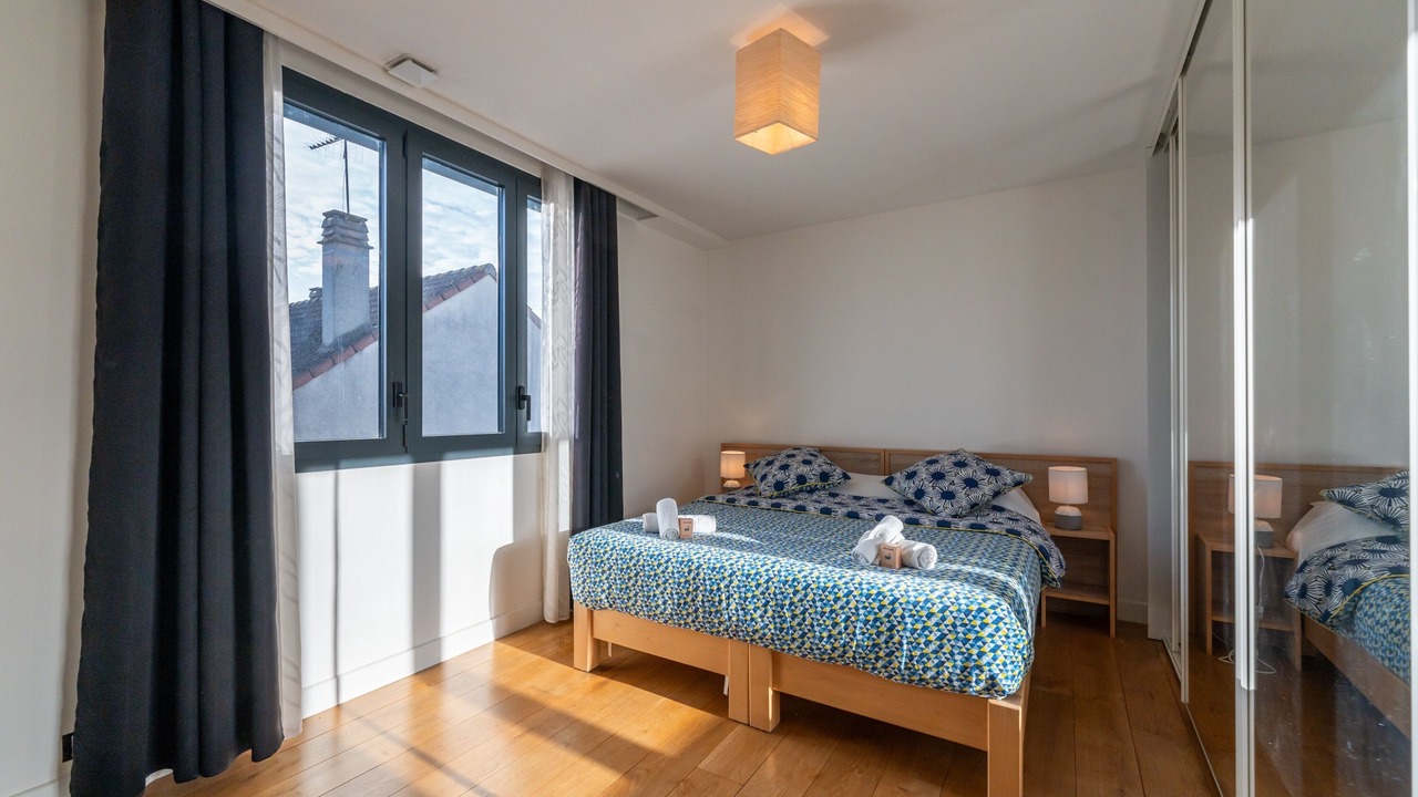 Photo of Bedroom in Argenteuil