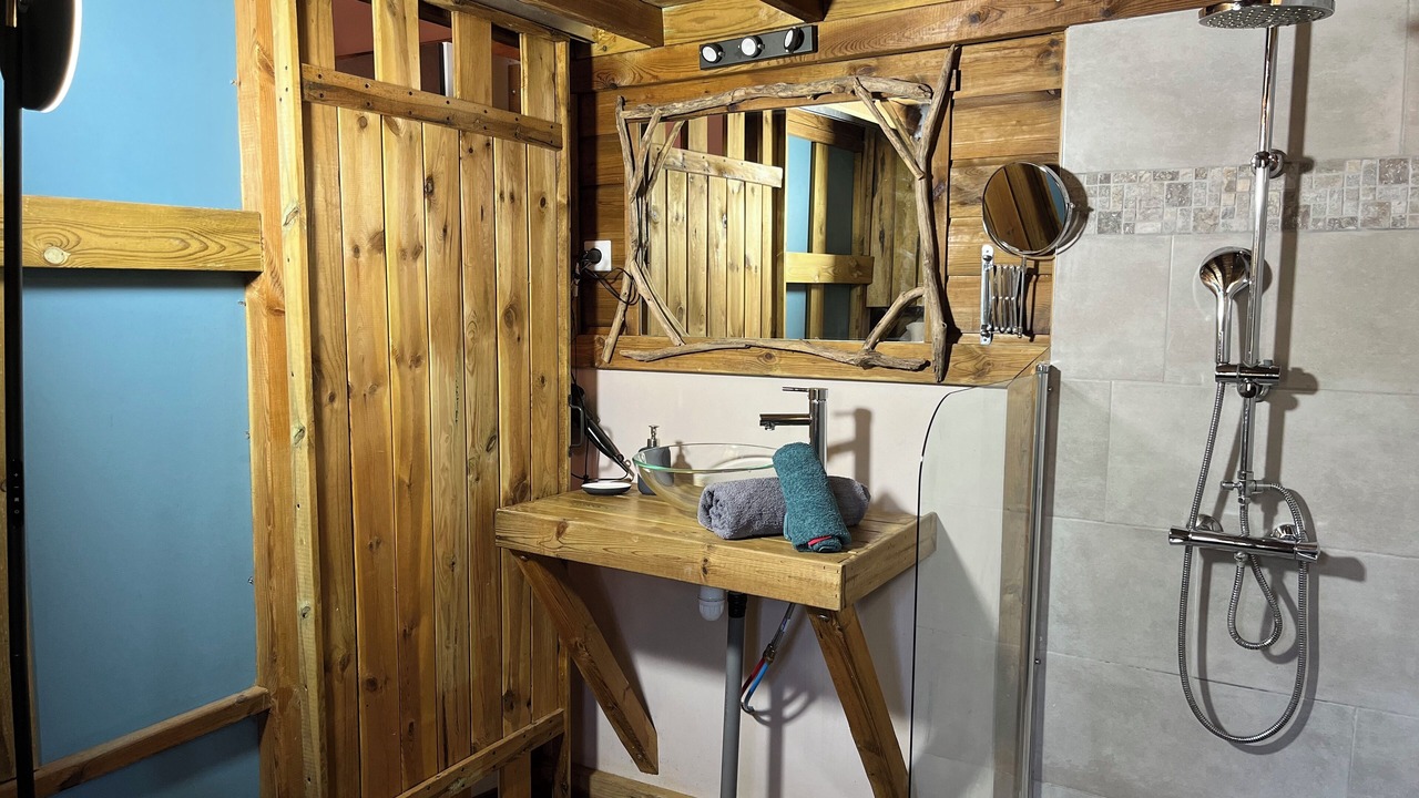 Photo of Bathroom in Etaples