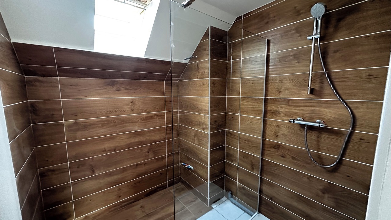 Photo of Bathroom in Elbeuf