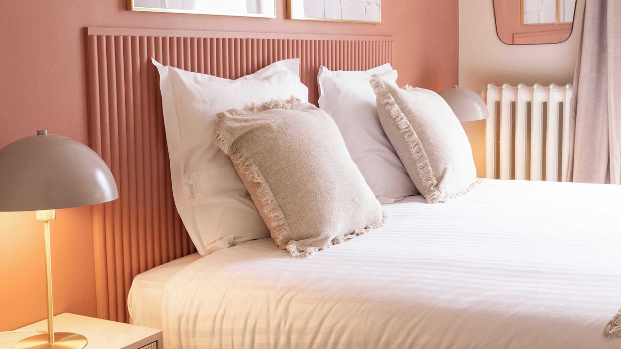 Photo of Bedroom in 15th Arrondissement