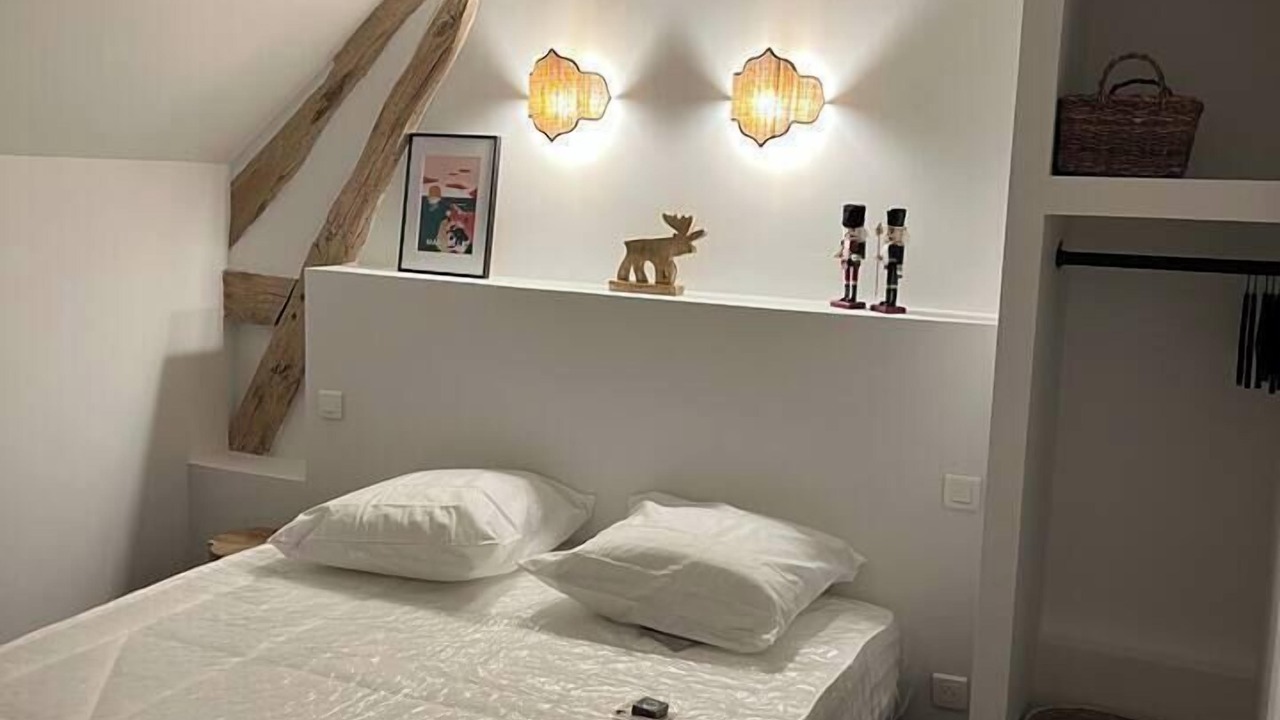 Photo of Bedroom in Conflans-sur-Loing