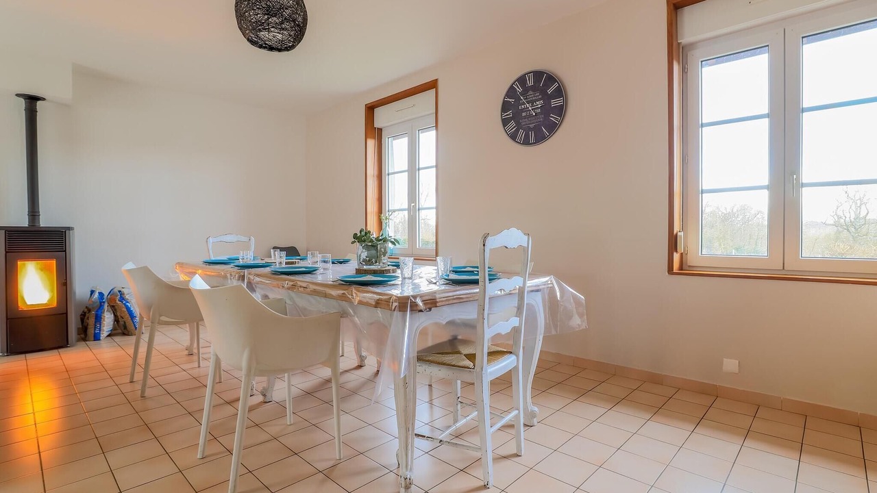 Photo of Bedroom in Saint-Josse