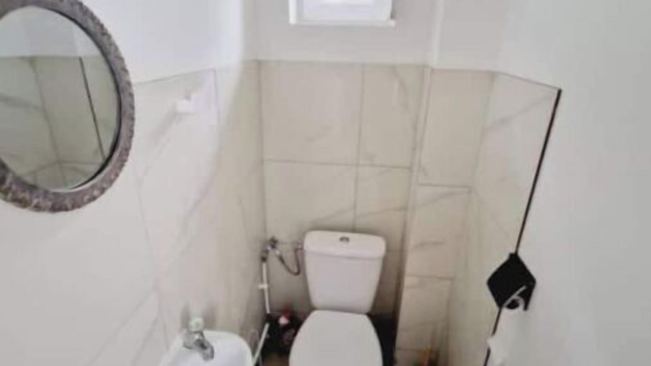 Photo of Bathroom in Maing