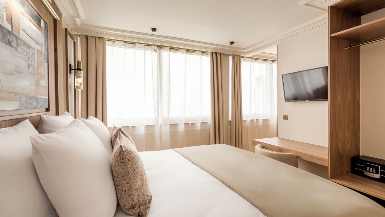 Photo of Bedroom in Quartier du Faubourg-Montmartre