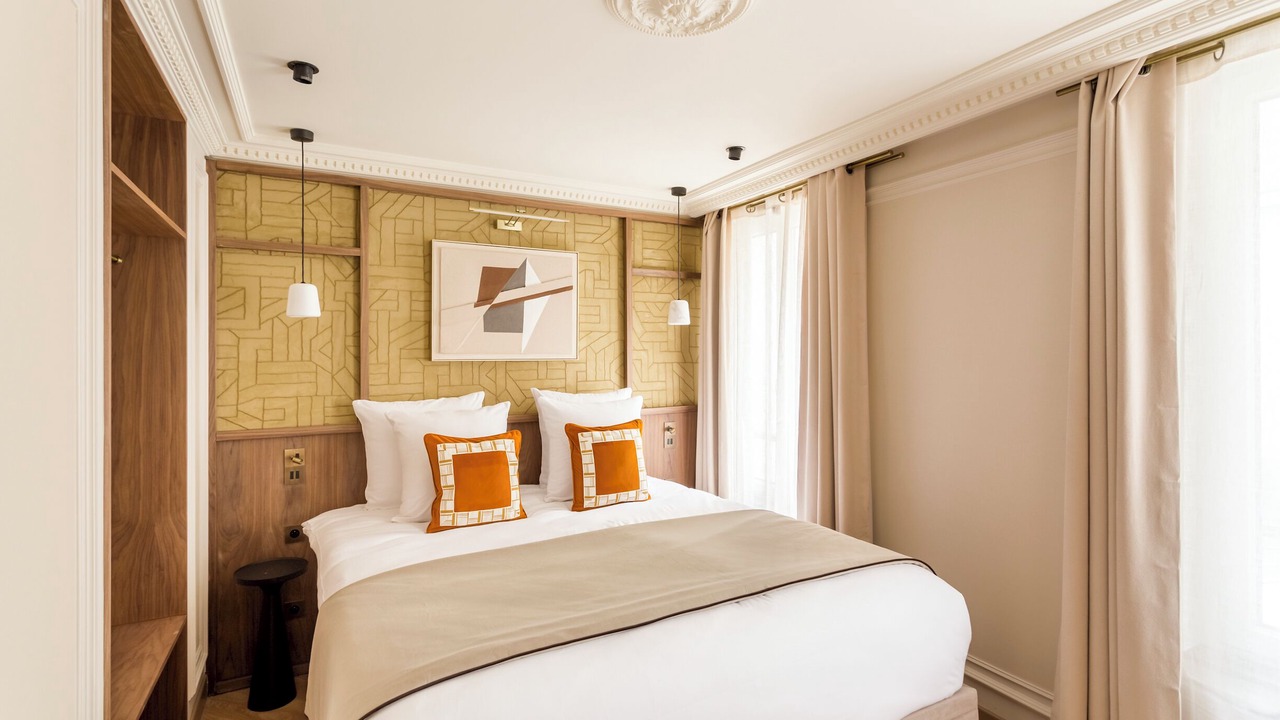 Photo of Bedroom in Quartier du Faubourg-Montmartre