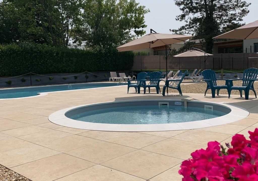 Photo of Outdoor in Cormatin