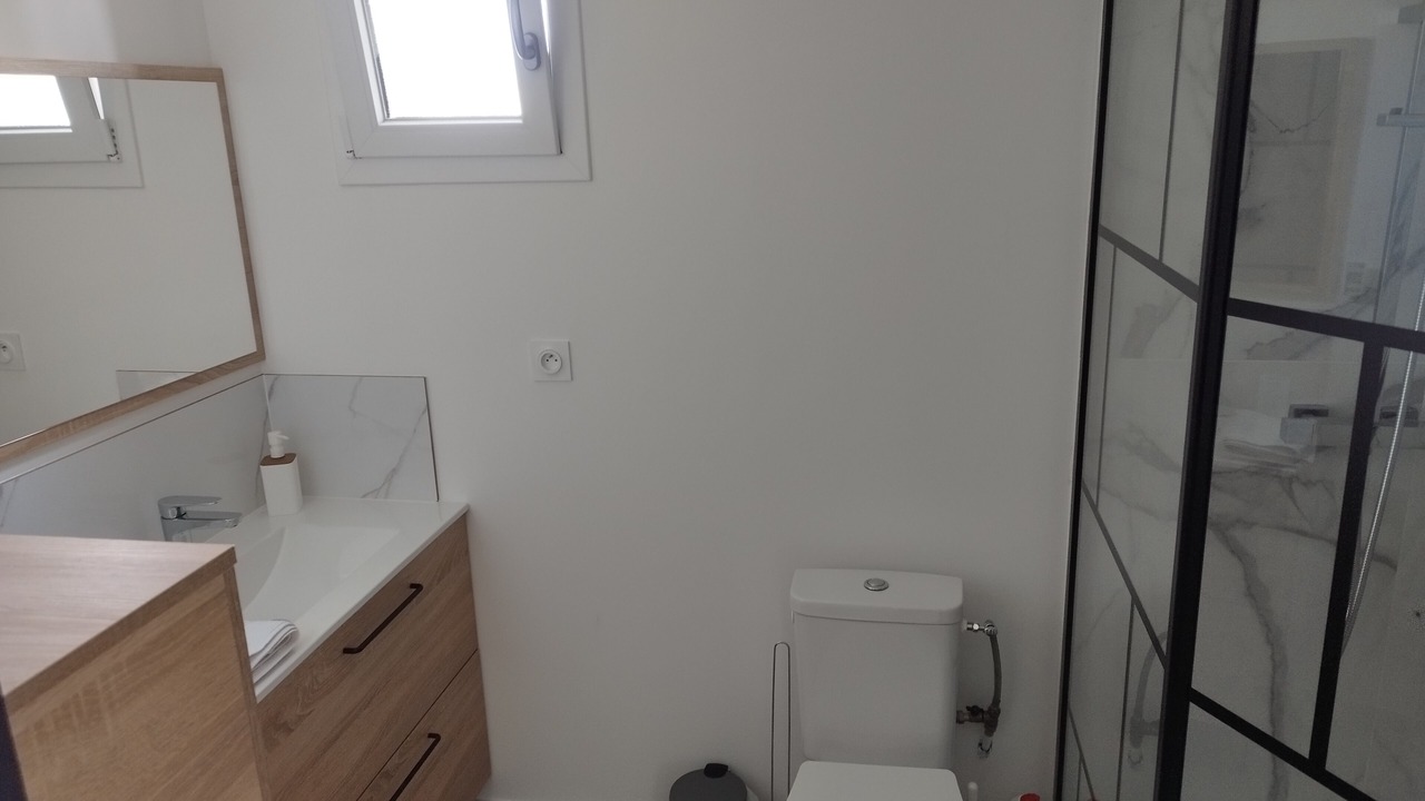 Photo of Bathroom in Saint-Folquin