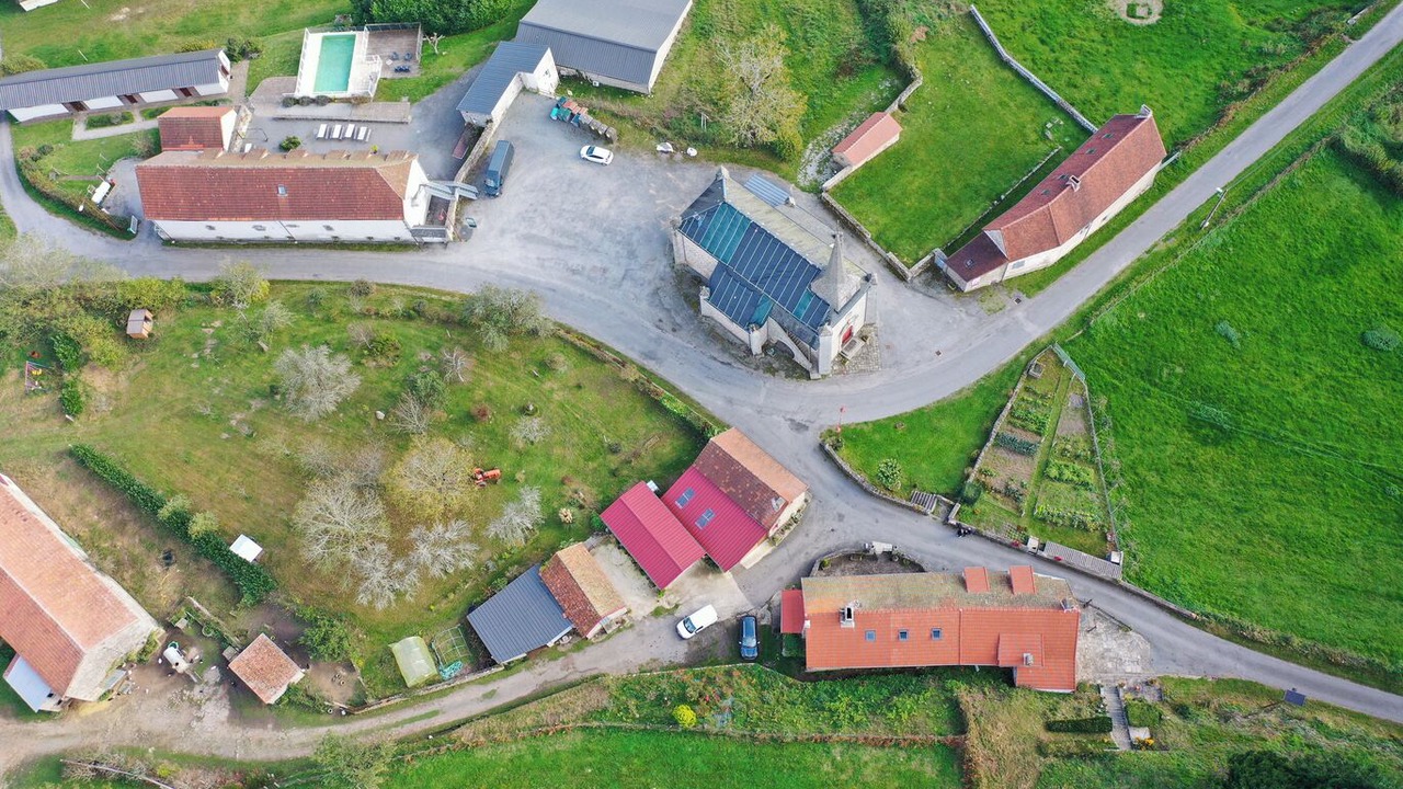 Photo of Outdoor in Saint-Pardoux-d'Arnet