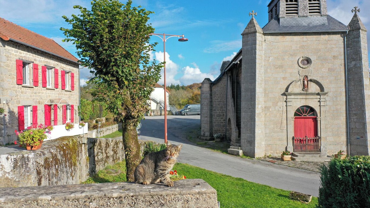 Photo of Outdoor in Saint-Pardoux-d'Arnet