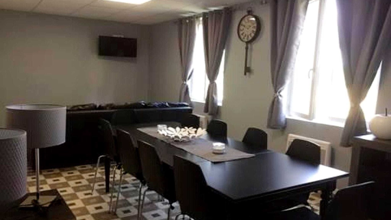 Photo of Livingroom in Signy-lAbbaye