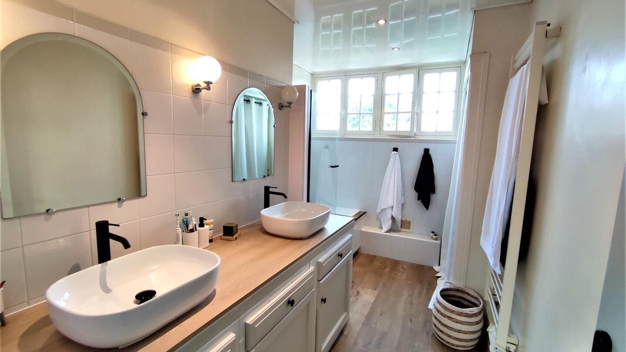 Photo of Bathroom in Octeville-sur-Mer