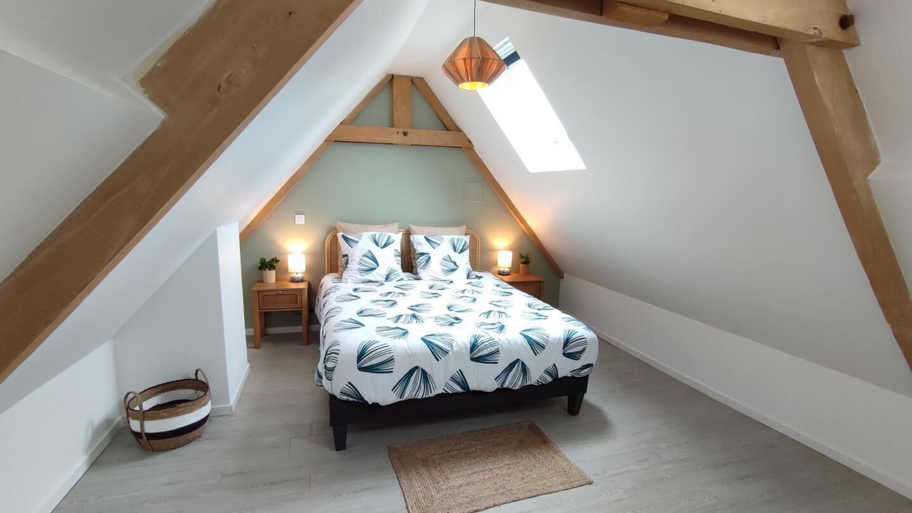 Photo of Bedroom in Cuverville-sur-Yeres