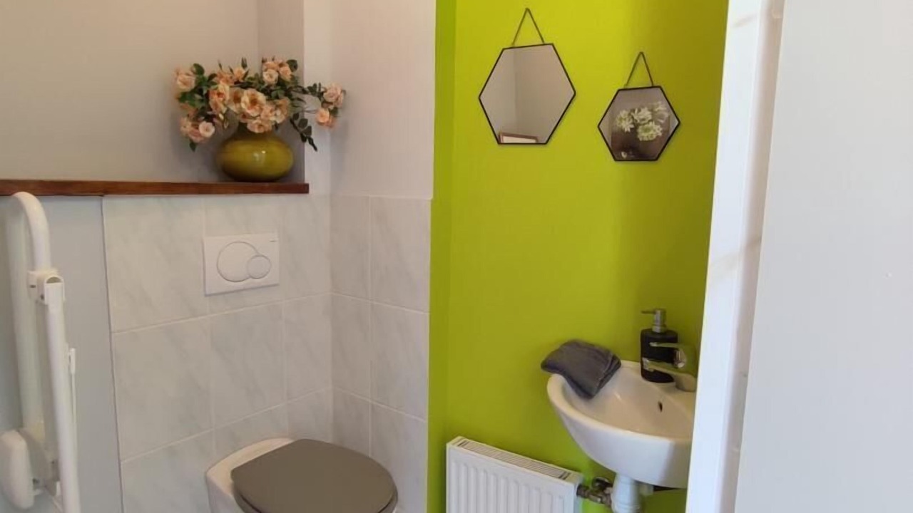 Photo of Bathroom in Thietreville