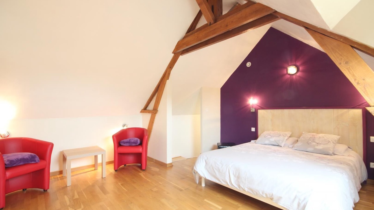 Photo of Bedroom in Heuqueville