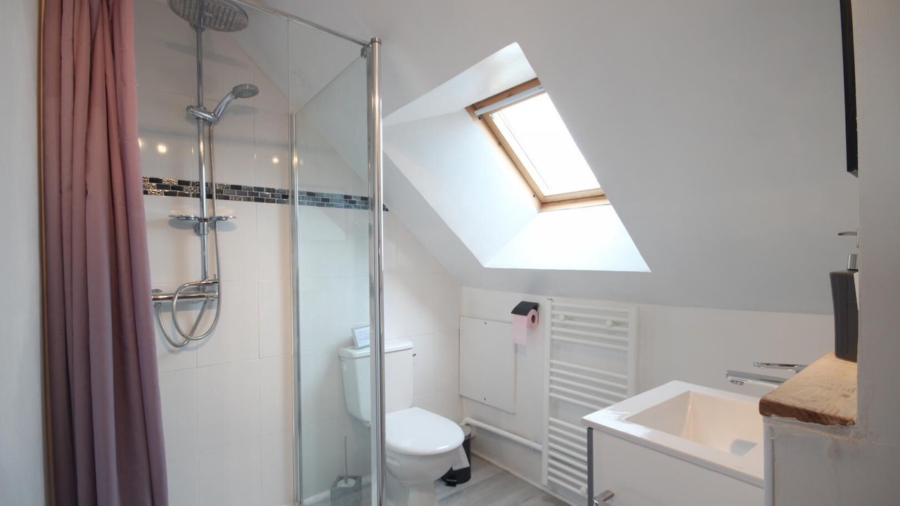Photo of Bathroom in Heuqueville