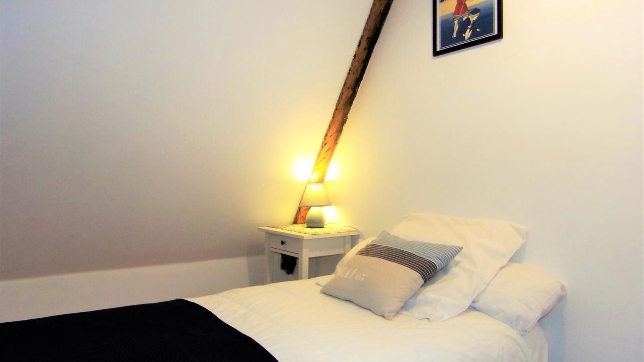 Photo of Bedroom in Petit-Caux