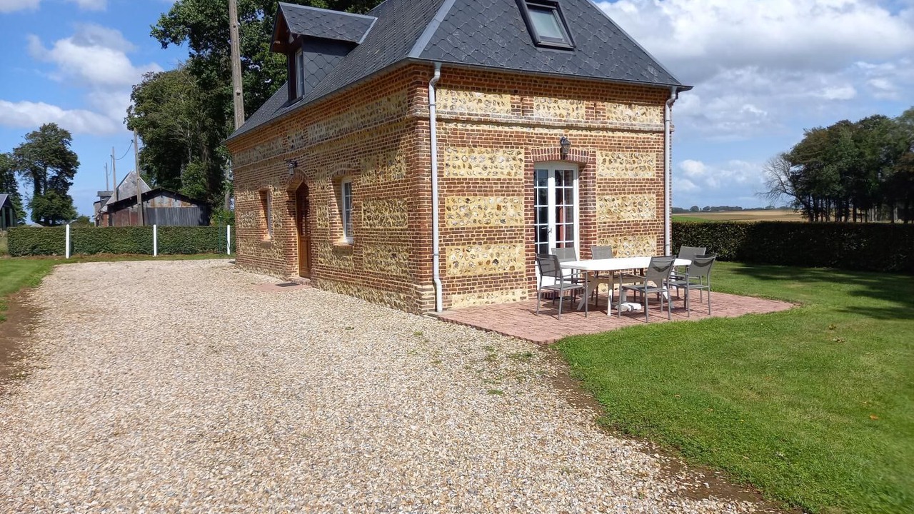 Photo of Outdoor in Theuville-aux-Maillots