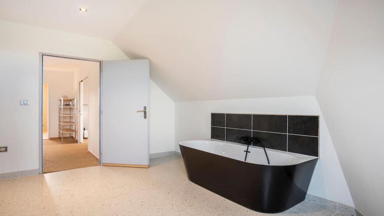 Photo of Bathroom in Le Mesnil-sous-Jumieges
