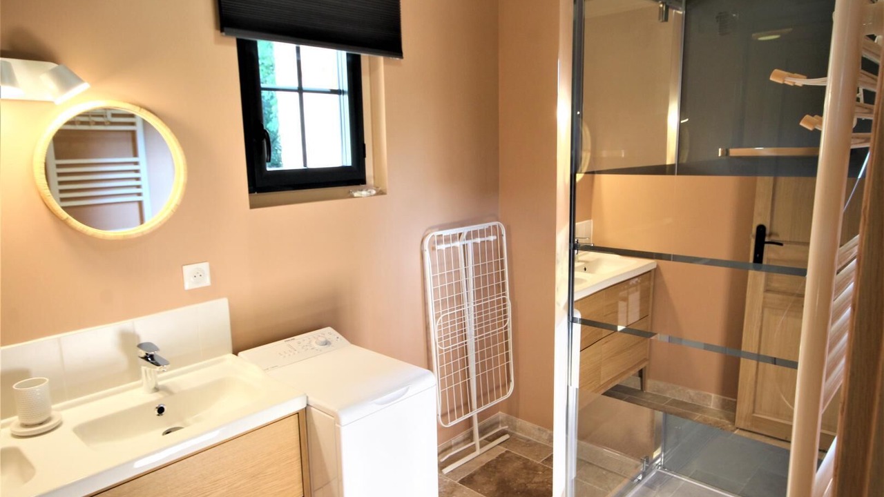 Photo of Bathroom in Cottevrard